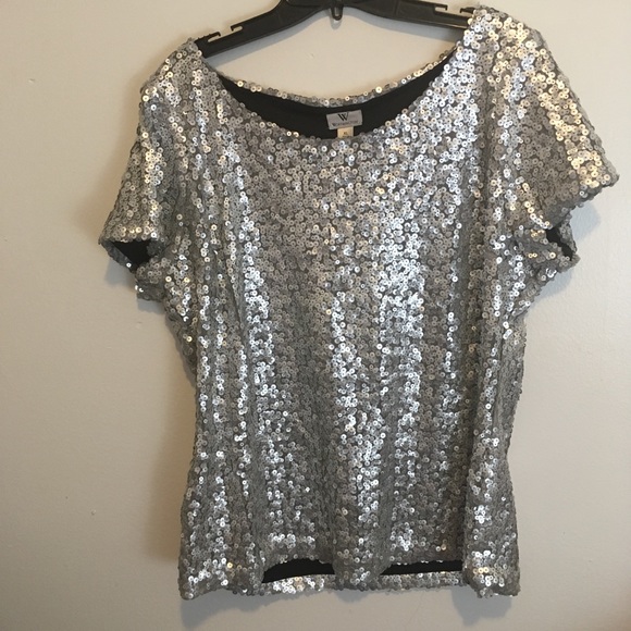 Sparkly top - Picture 1 of 3